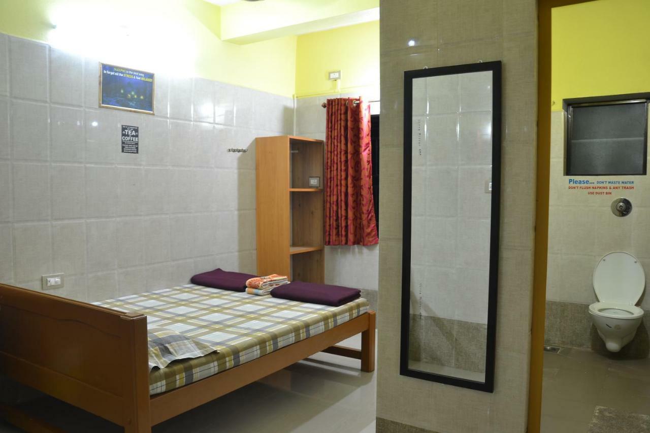 Gokarna Rsn Stay In Top Floor For The Young & Energetic People Of The Universe Exterior photo